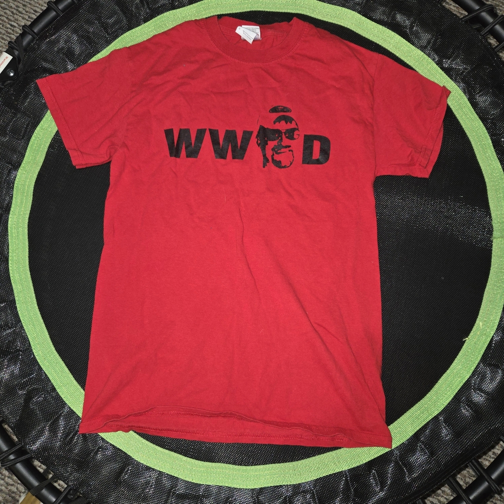 Gildan Red WWJD Graphic Tee
